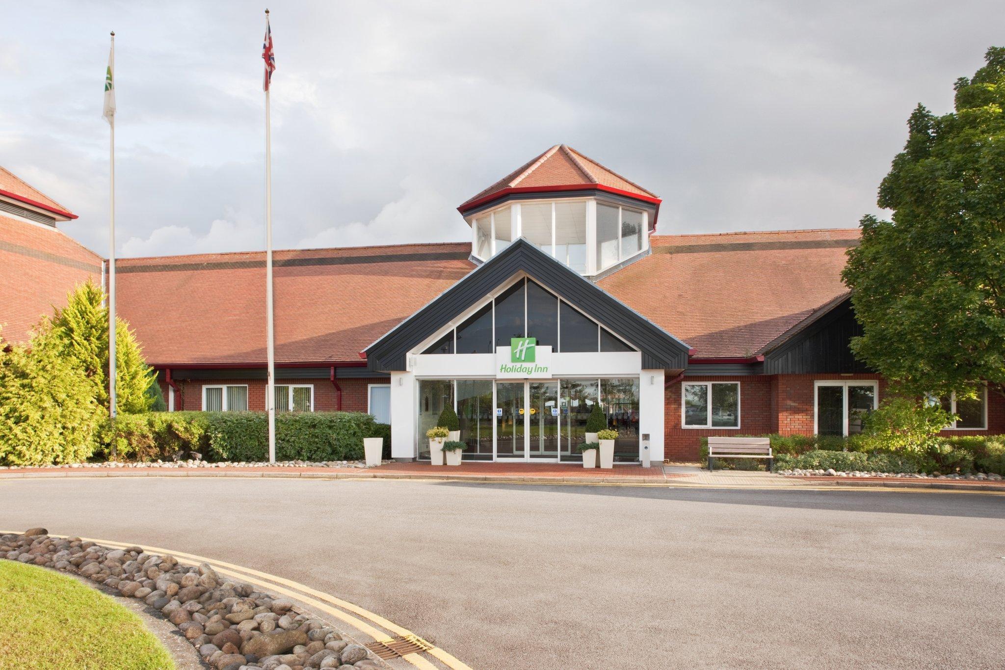 Holiday Inn Aylesbury, An Ihg Hotel Aylesbury  Buitenkant foto